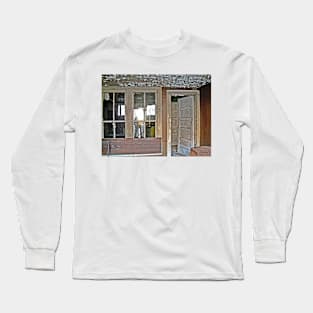 A Nice Recliner Long Sleeve T-Shirt